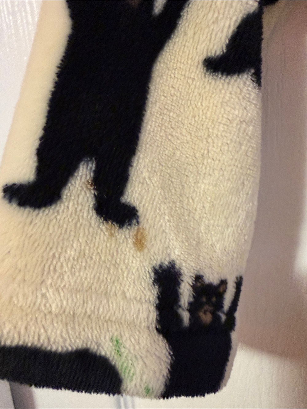 Mom & Me Hooded Fleece Robe with Black Bear Print - Picture 12 of 14